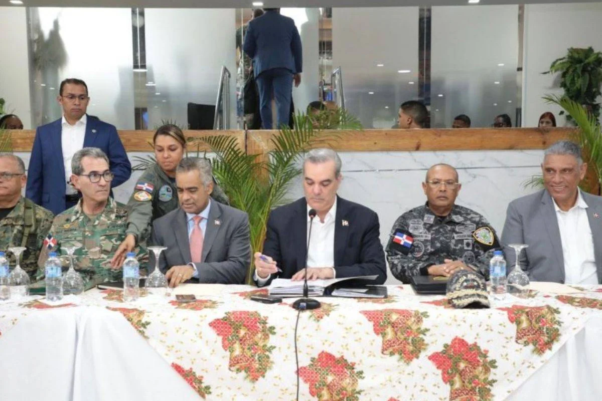 Abinader encabeza reunión de seguimiento al Plan de Seguridad Ciudadana