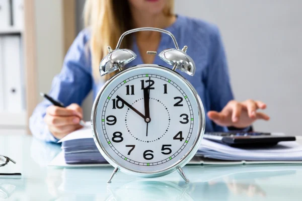 Lanzan Plan Piloto para reducir jornada laboral a 36 horas semanales