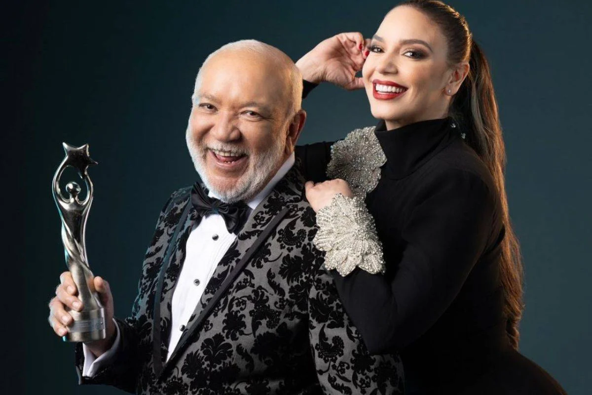 ¡Es Oficial! Jochy Santos y Hony Estrella presentarán Premios Soberano 2024