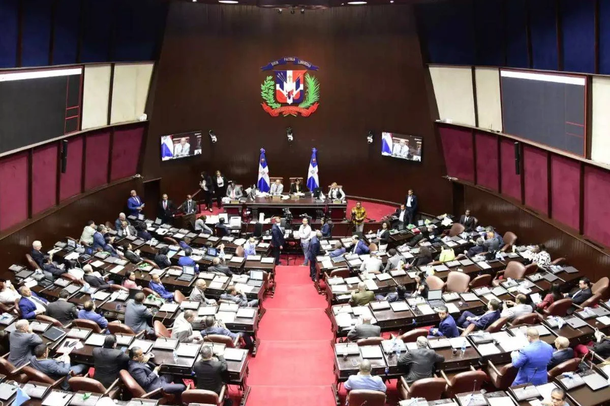 Proyecto regula DNI fue consensuado por todas las fuerzas políticas