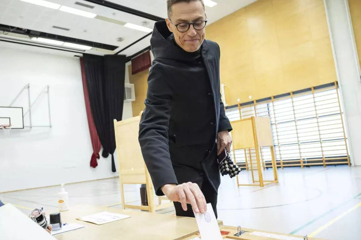 Abren los colegios electorales para las elecciones presidenciales en Finlandia