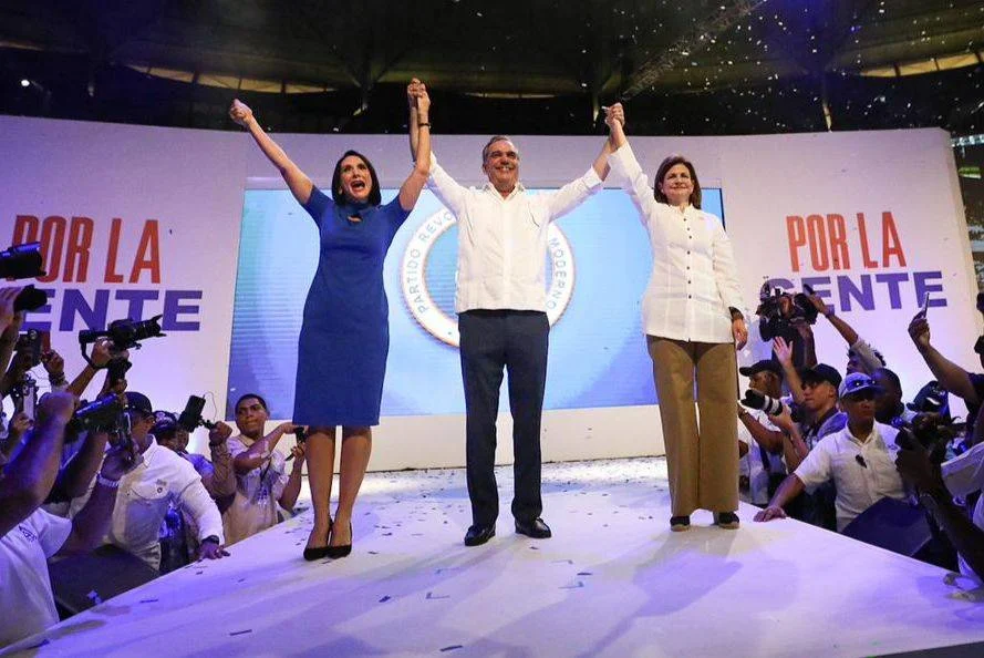 ¡Oficialmente en la calle! PRM inició campaña