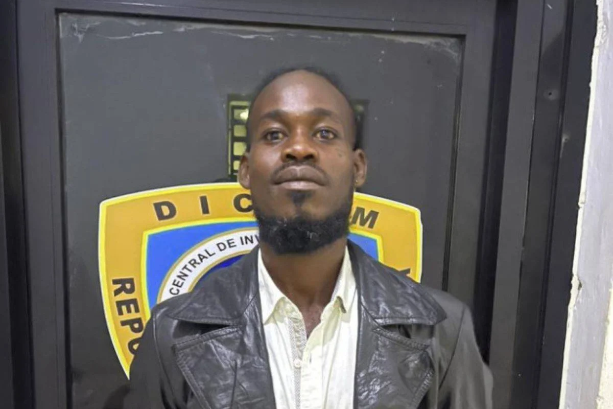 Arrestan 13 haitianos por robo en vivienda de Dajabón