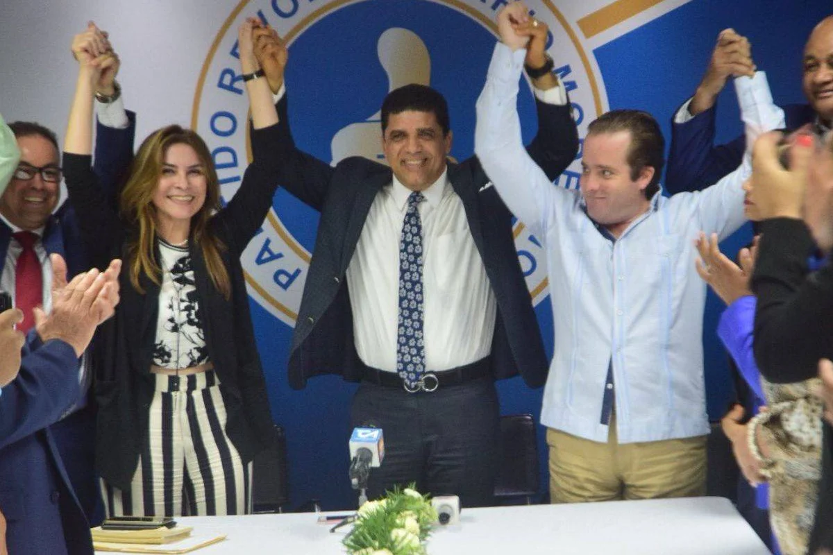 El PRM y Dio Astacio se lavan las manos; dicen no tienen que ver con drones durante concierto de JLG