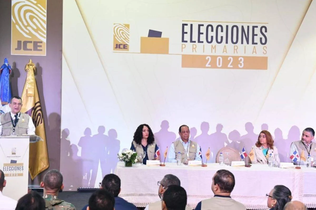La Junta pide a Abinader posponer su discurso programado para este domingo