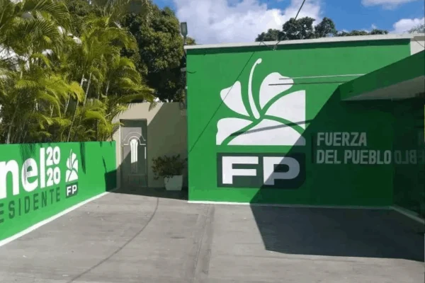 Fuerza del Pueblo denuncia los decretos presidenciales como «burla» a los agroproductores dominicanos