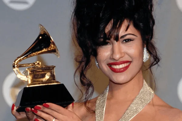 Revelan mensajes por Selena en la contestadora de Yolanda Saldívar