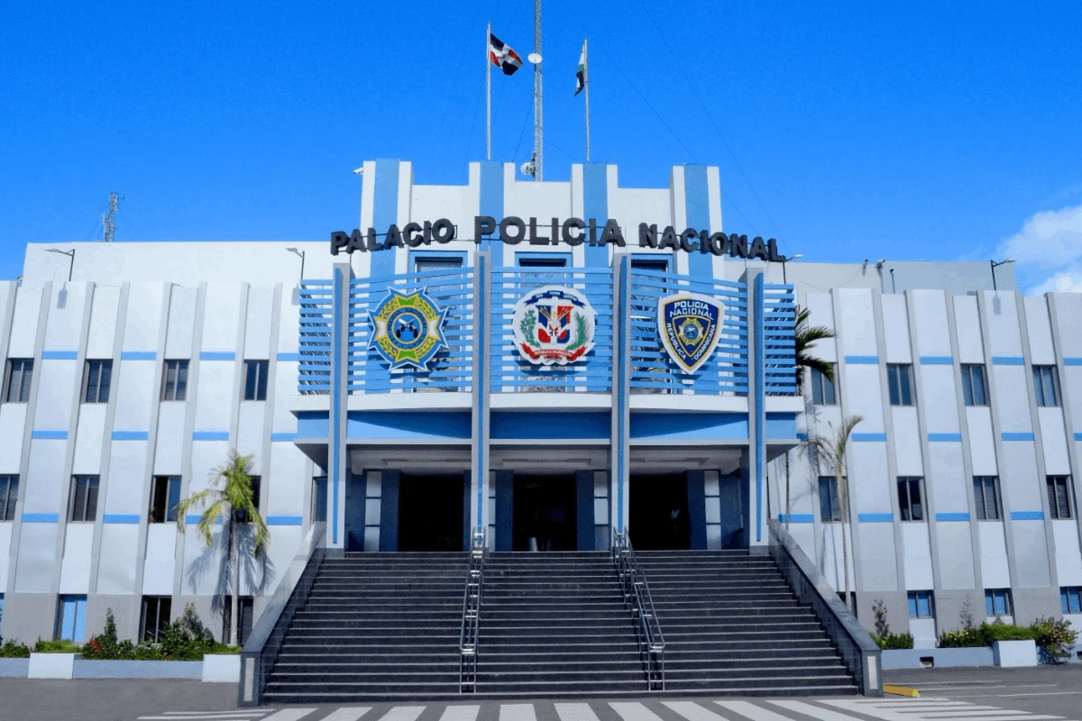 Policía agudiza investigaciones tras la muerte de dos hombres en km 30 de la autopista Duarte