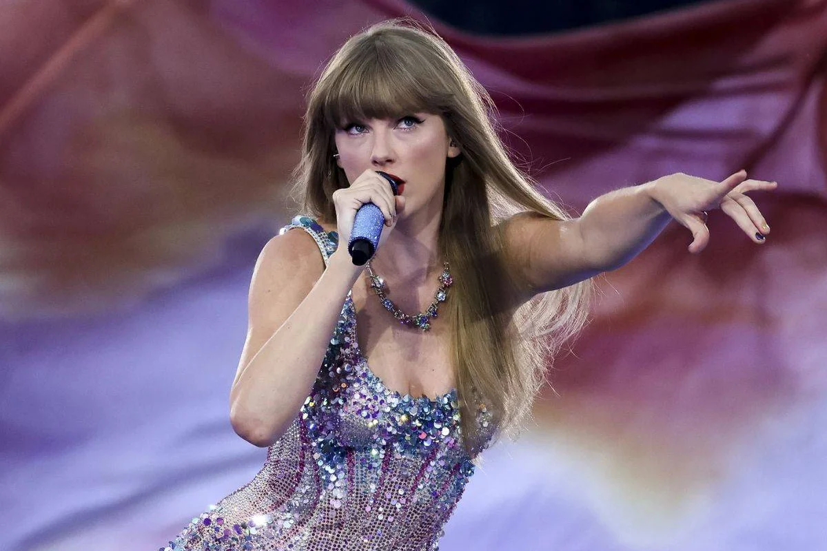 Taylor Swift es oficialmente multimillonaria, según Forbes