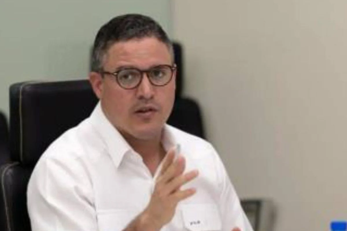 Jean Luis descarta segunda vuelta y proyecta amplia victoria de Abinader en elecciones