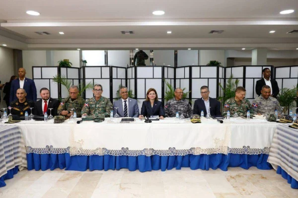 Raquel Peña encabeza reunión de Plan de Seguridad Ciudadana
