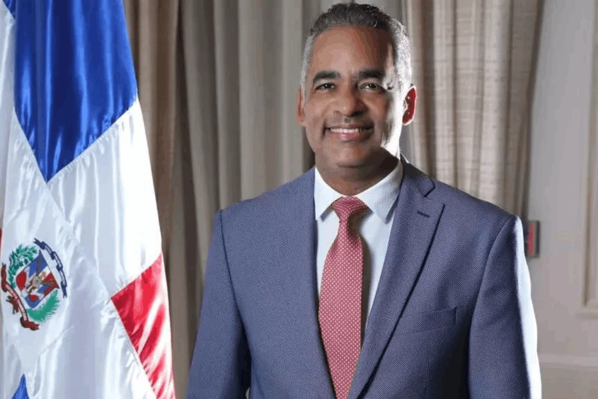 Ministro Joel Santos representará a RD en toma de posesión de Bukele