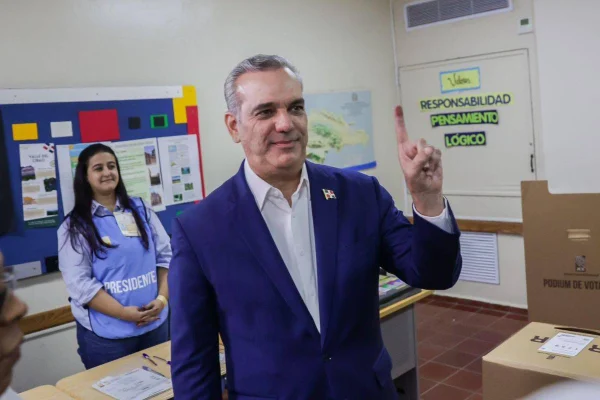 ¡Llegó la Gallup! Abinader ganaría con el 60%