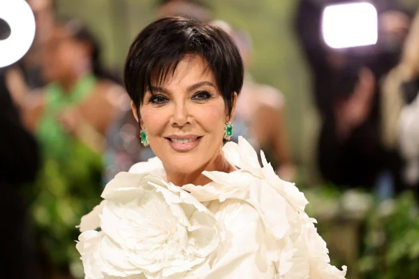Kris Jenner revela que le detectaron un "pequeño tumor”