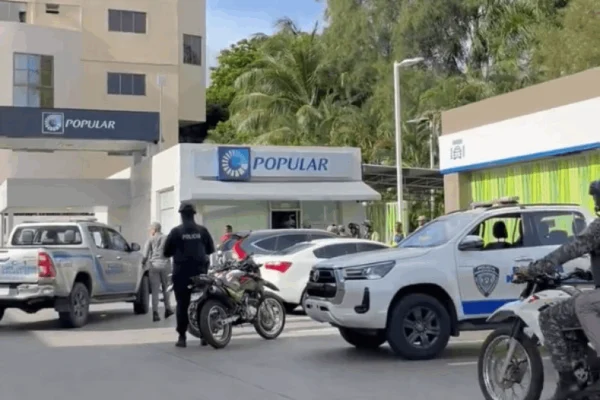 Otro banco más en menos de un mes, esta vez atracan sucursal del Popular