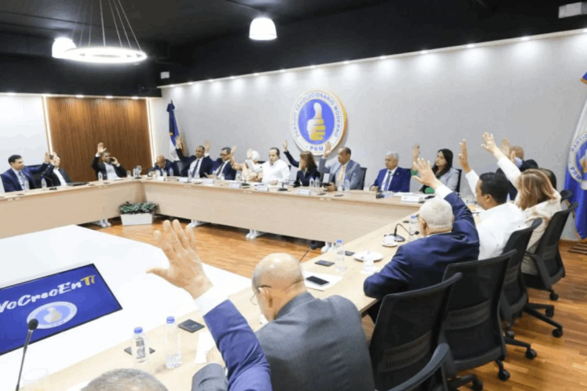 PRM propondrá continuidad de Ricardo de Los Santos y Alfredo Pacheco en Senado y  Camára de Diputados
