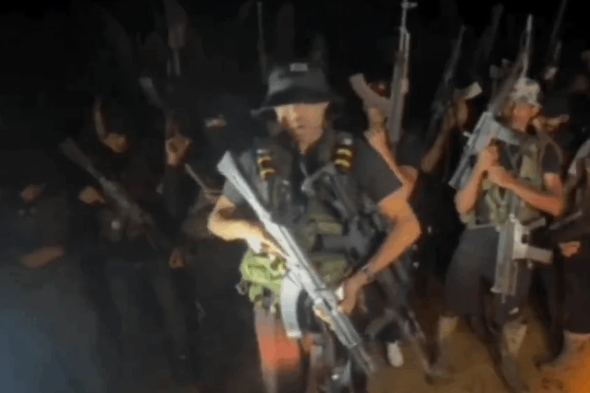 La delincuencia se revela contra Maduro: Bandas criminales tradicionalmente chavistas «protegen» a manifestantes de la oposición