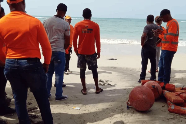 Ascienden a cinco los fallecidos tras naufragio en Guayacanes