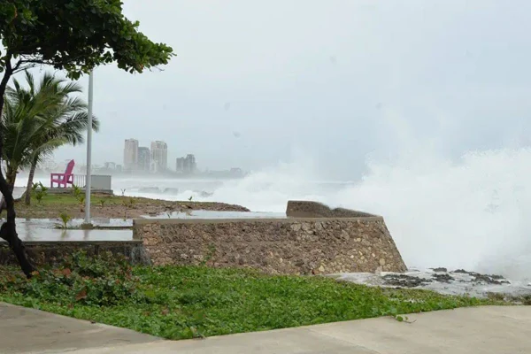 Beryl se desplaza y hoy se prevén escasas lluvias