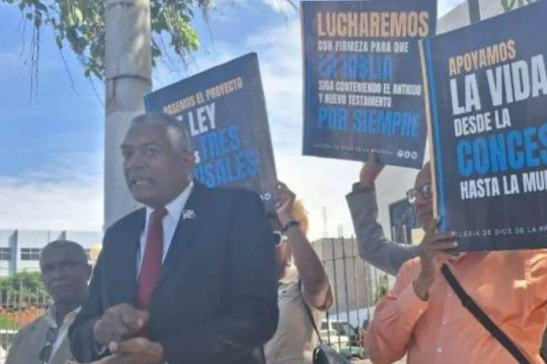 Cristianos preocupados por incluir violación en la pareja en el Código Penal: "podría destruir matrimonios"