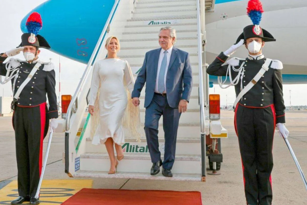 Acusan al expresidente argentino Alberto Fernández de golpear a su exesposa