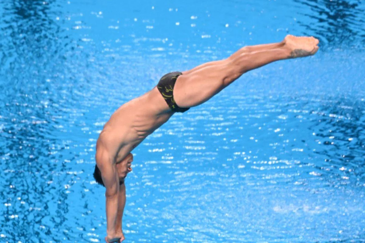 El dominicano Jonathan Ruvalcaba logra el último billete para las semifinales de trampolín 3 metros