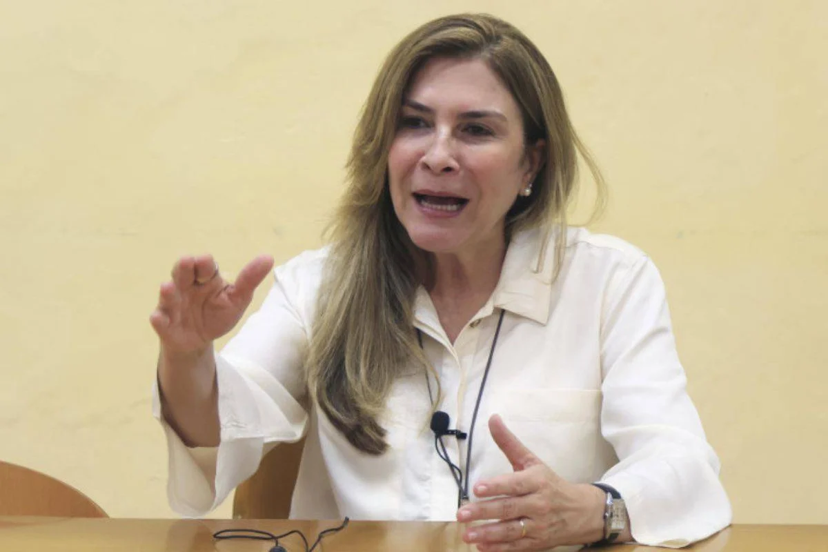 Carolina Mejía se querella por contenido falso difundido en redes sociales