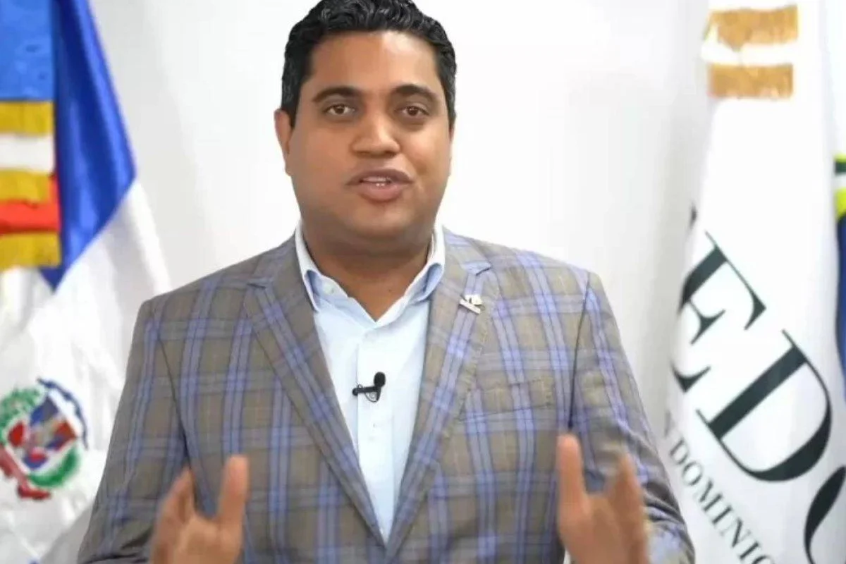 Designan a Kelvin Cruz como ministro de Deportes