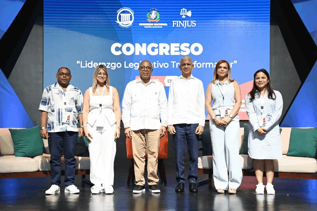 Expertos en comunicación institucional analizan estrategias en el congreso “Liderazgo Legislativo Transformador”
