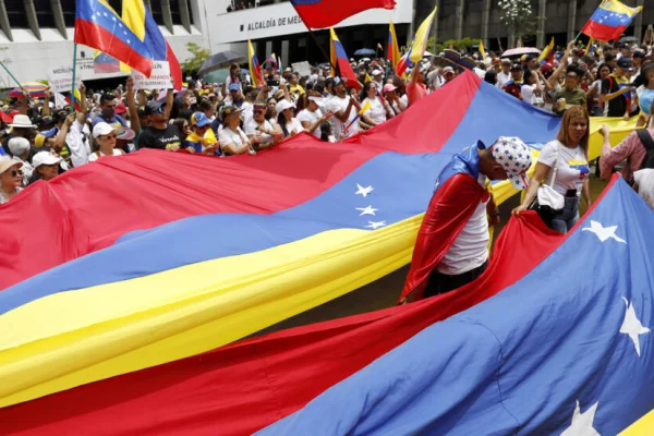 La OEA aprueba una resolución que pide publicar las actas electorales de Venezuela