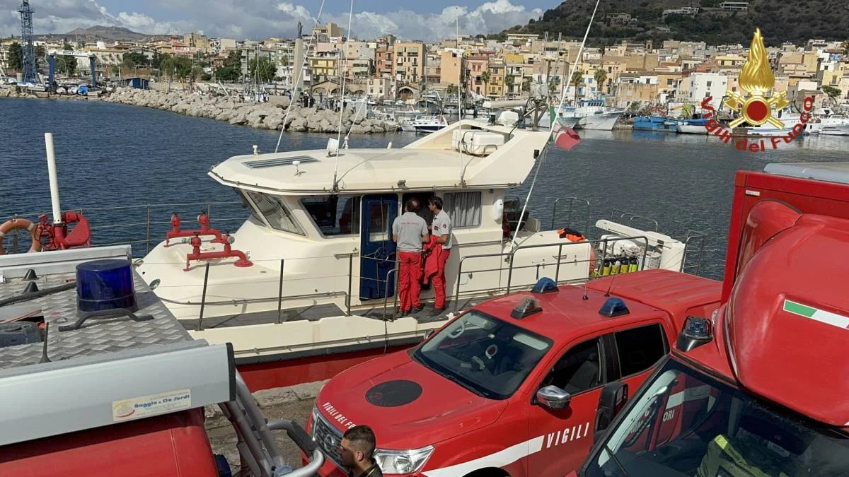 Buzos italianos abren un acceso en el yate hundido en Sicilia para buscar desaparecidos
