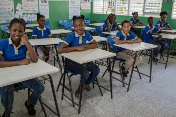 Regreso a clases: ¿Cómo comprar útiles escolares y no morir en el intento?