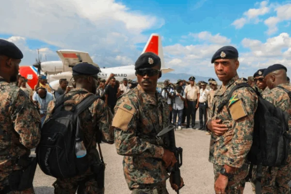 Militares de Jamaica y Belice llegan a Haití para unirse a misión multinacional