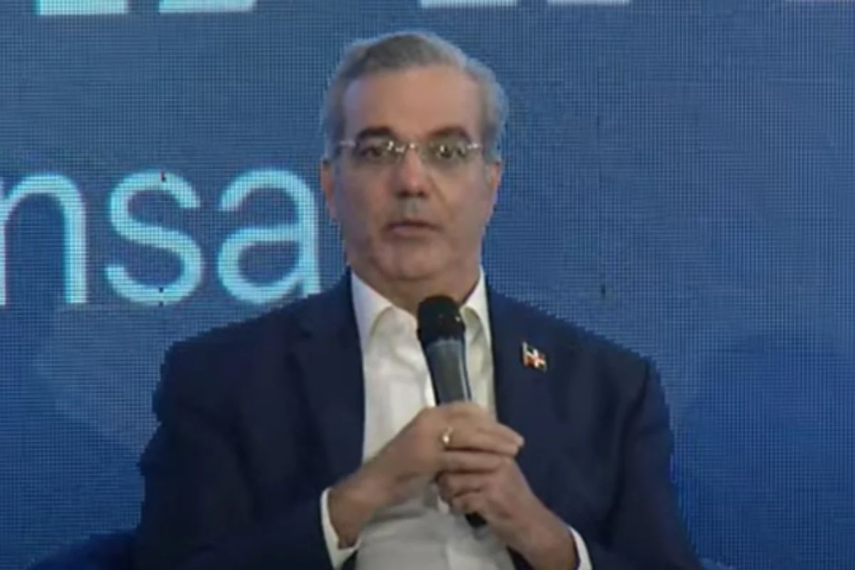 Abinader aclara avión incautado por EE.UU. no estaba a nombre del gobierno de Maduro