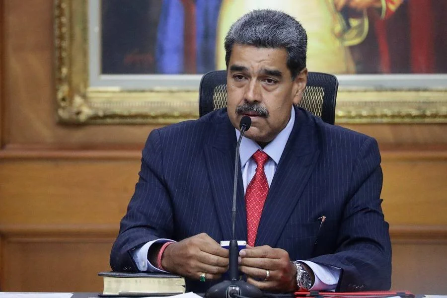 ¿Cuento chino? Maduro promete ayudas a los docentes y pide volver a aulas en nuevo curso escolar