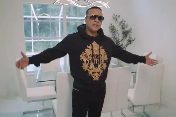Zacarías Ferreira estrena video de su nuevo sencillo «No me valió»