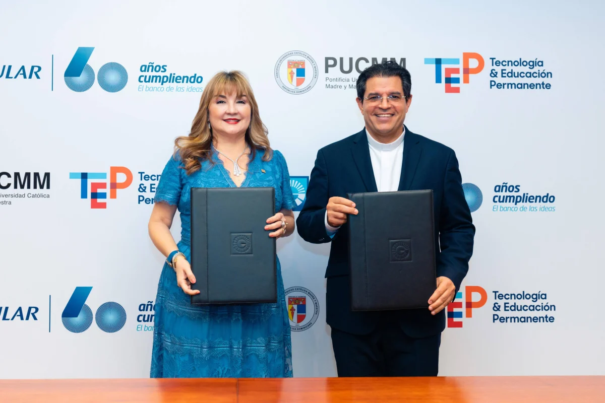 Popular y PUCMM fortalecerán el talento de colaboradores en gestión bancaria