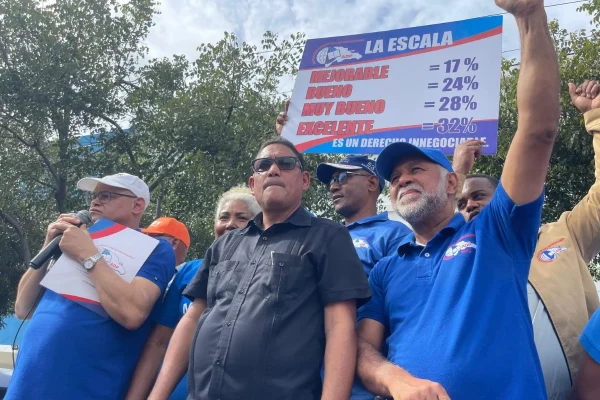 ADP protesta frente al Ministerio de Trabajo