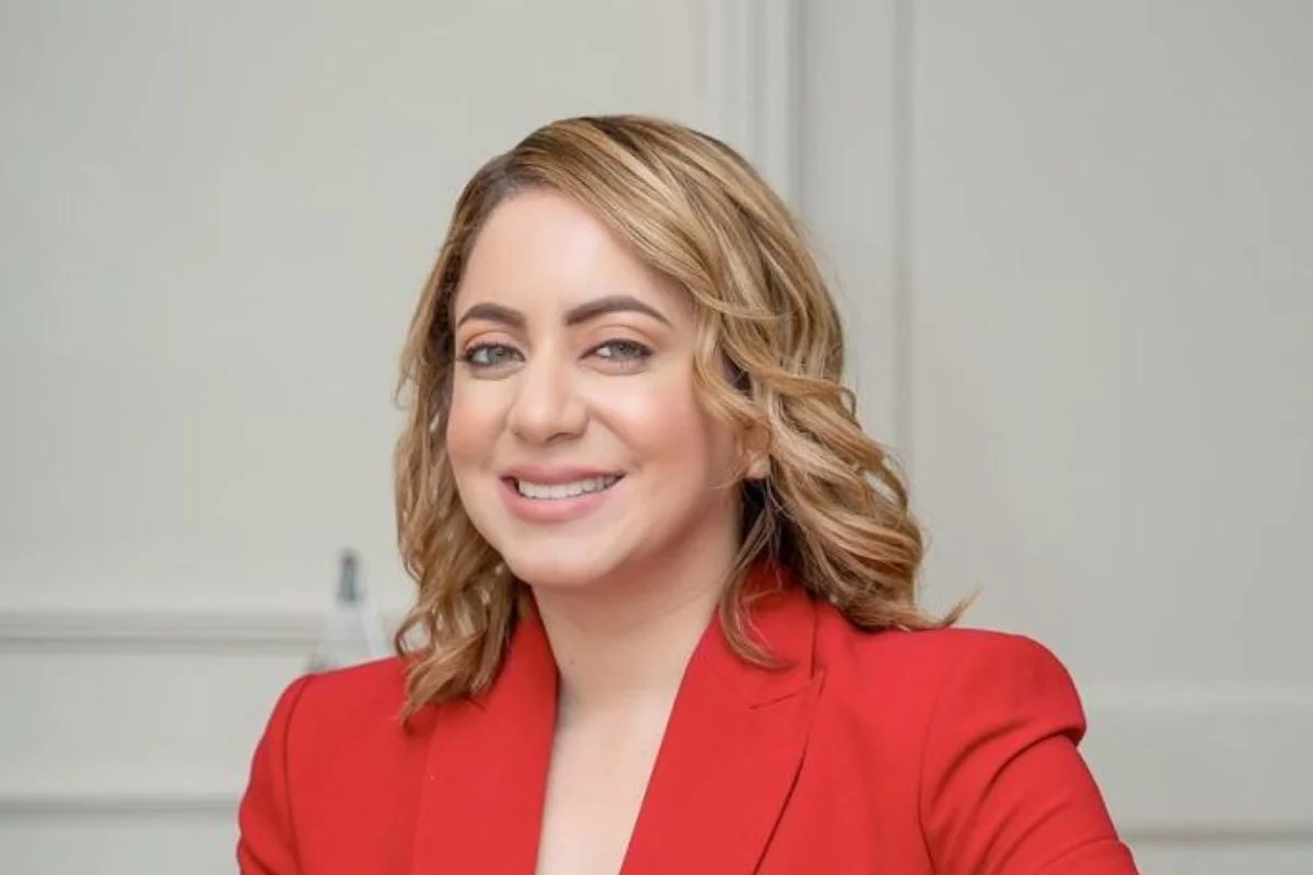 Gloria Reyes