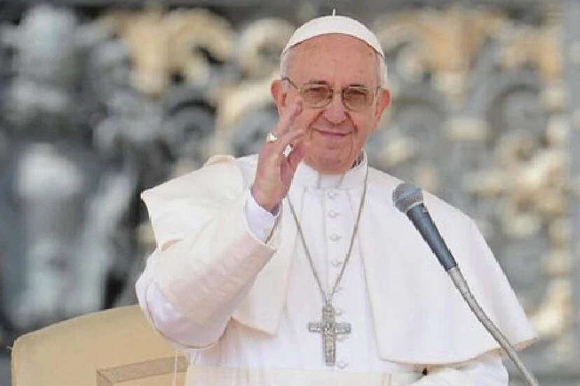 El papa Francisco vuelve a pedir la paz: ¡Cuántos muertos inocentes!