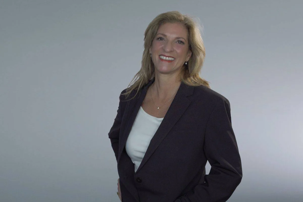 LLYC nombra a Anne Davie como North Latam Marketing Solutions General Director