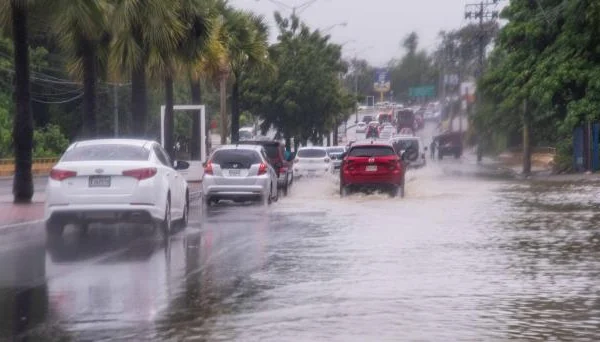 Vaguada y frente frío producirán lluvias, dice Indomet