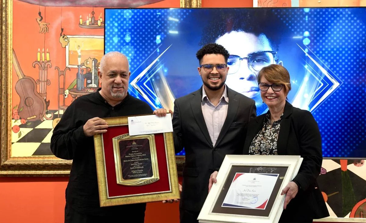 Ministerio de Cultura entrega premios Anual de Música Clásica y Popular, y Nacional de Artes Visuales