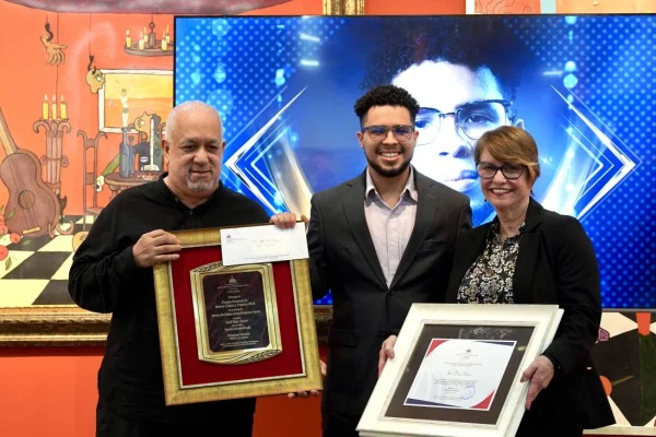 Ministerio de Cultura entrega premios Anual de Música Clásica y Popular, y Nacional de Artes Visuales