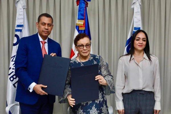 INDOTEL y MP firman acuerdo para mejorar la seguridad y el control interno en el Sistema Penitenciario