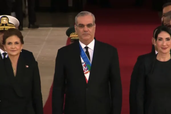 Abinader llega al Congeso Nacional para rendición de cuentas 2025