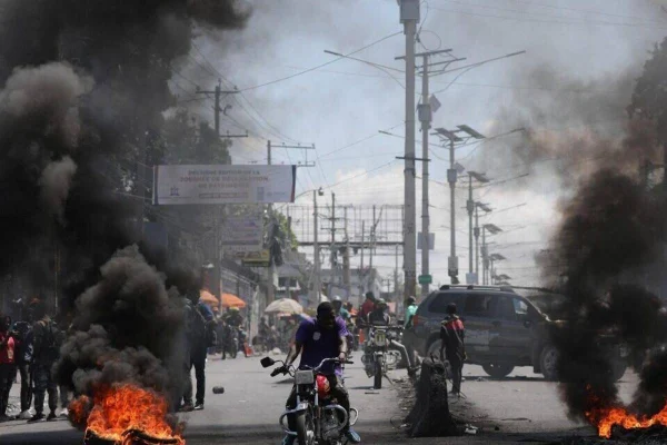 Presidente Abinader declara como terroristas a las bandas haitianas