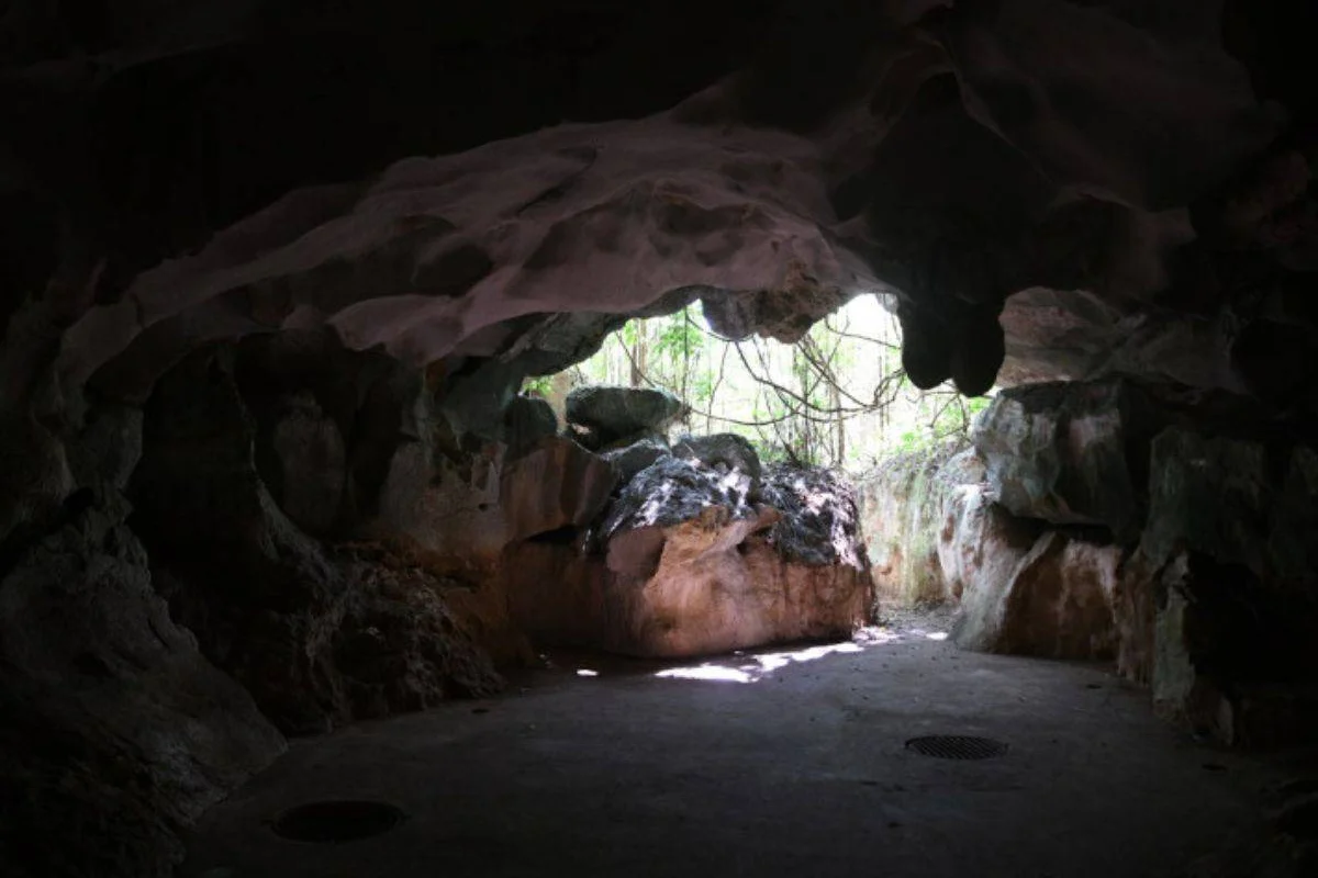 Medio Ambiente prohíbe la minería en las Cuevas del Pomier para proteger este patrimonio natural