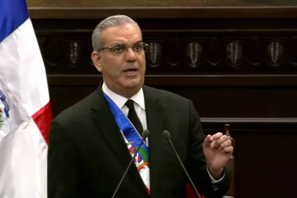 Abinader destaca récord de inversión extranjera en su discurso de rendición de cuentas 2025
