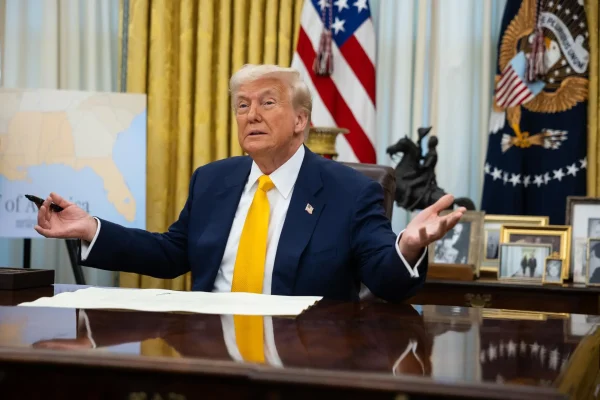 Juez autoriza a Trump seguir con ceses masivos en agencia USAID